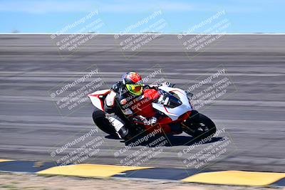 media/Mar-25-2024-Moto Forza (Mon) [[8d4319bd68]]/3-Intermediate Group/Session 3 (Bowl)/